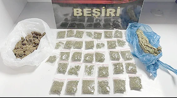 BEŞİRİ'DE 157 GRAM ESRAR ELE GEÇİRİLDİ