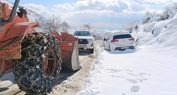 YOL AÇMA ÇALIŞMALARI TAMAMLANDI