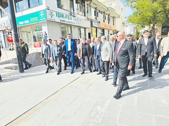 İL BAŞKANI ŞANSİ, GECE GÜNDÜZ SAHADA