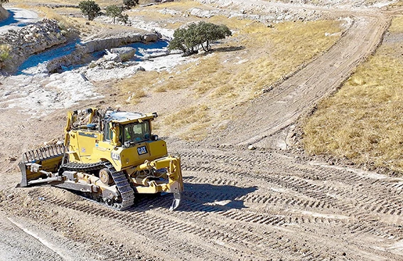 NEKROPOL İÇİN YOL ÇALIŞMALARI HIZLA DEVAM EDİYOR