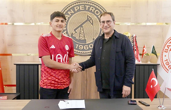 PETROLSPOR'DAN RÜZGAR'A PROFESYONEL SÖZLEŞME