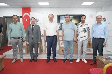 43 BİN ADET KİTAP DAĞITIMI YAPILDI