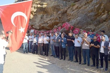 DEĞİRMENDERE ŞEHİTLERİ DUALARLA ANILDI