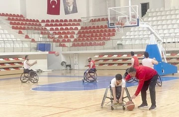 ENGELLİ BASKETBOLCULAR KIZILTEPE'YE HAZIRLANIYOR