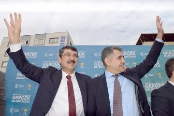 NASIROĞLU, LANSMANA DAVET ETTİ