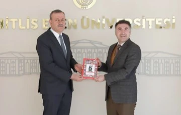 REKTÖR DEMİR, REKTÖR ELMASTAŞ’I ZİYARET ETTİ