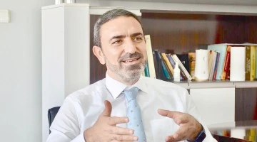 SELMAN NASIROĞLU, GAZETECİLERİ KUTLADI